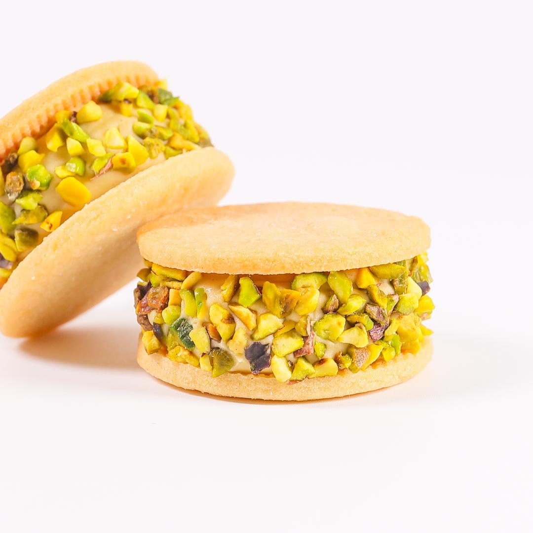 ice-sandwich-biscuit-pistachio