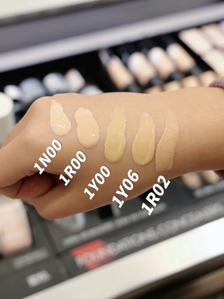 MAkE UP FOR EVER HD SKIN 粉無痕活潤精華粉底液30ML