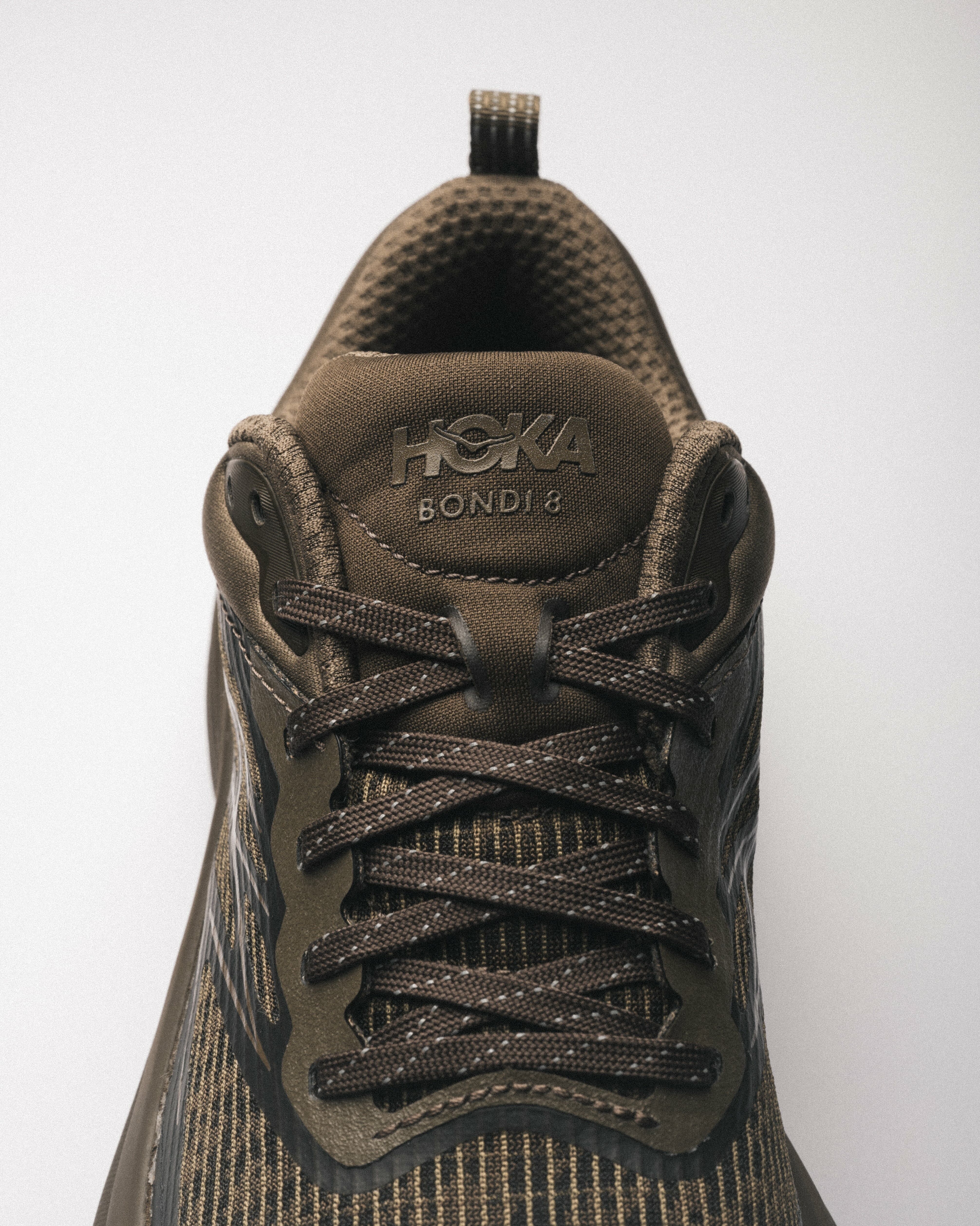 [現貨] HOKA ONE ONE U Bondi 8 Caged | Umber