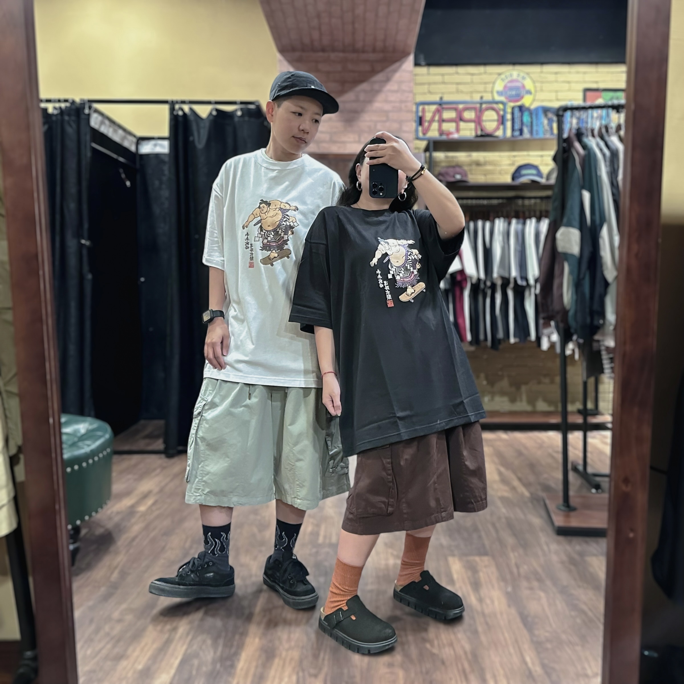 【日貨】漢字相撲力士滑板短TEE