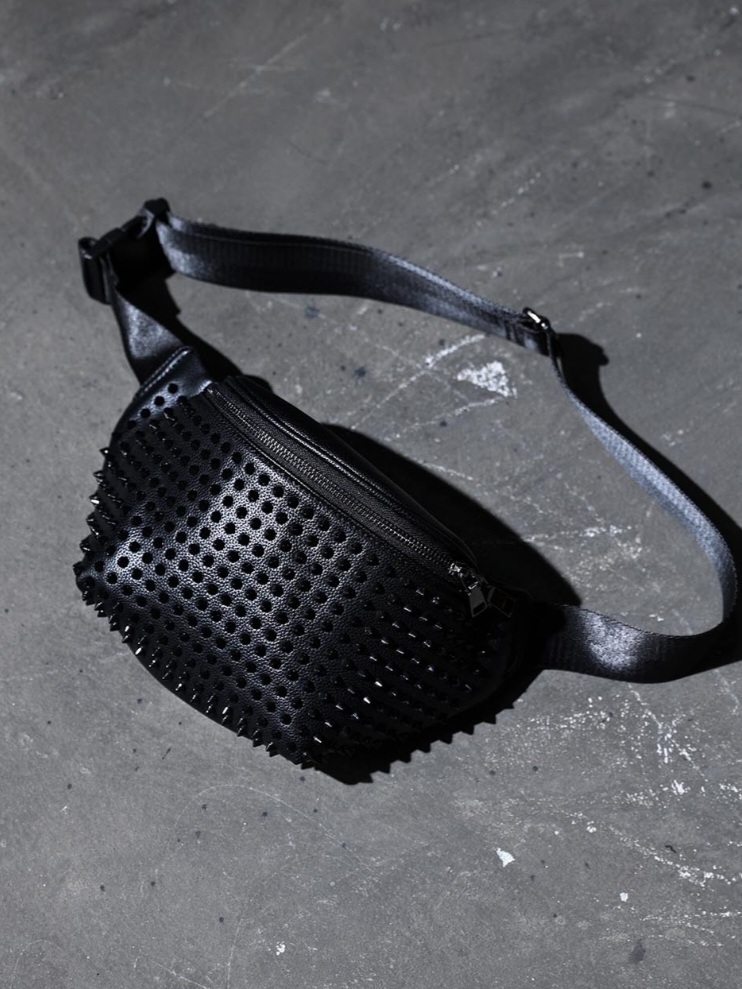 黑色鉚釘腰包 側背包