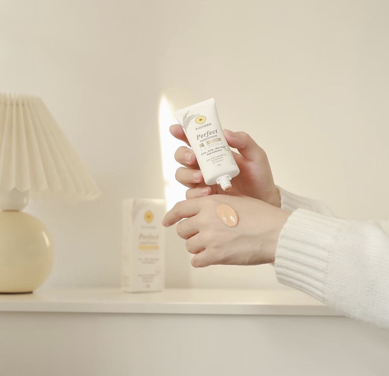 PINNARA - 完美霧面輕薄防曬霜 SPF50 PA++++（ 有色 ）