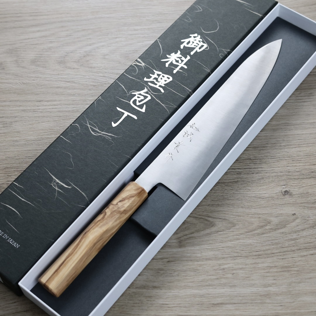 田中一之/誠貴作 牛刀 240mm 銀三鋼