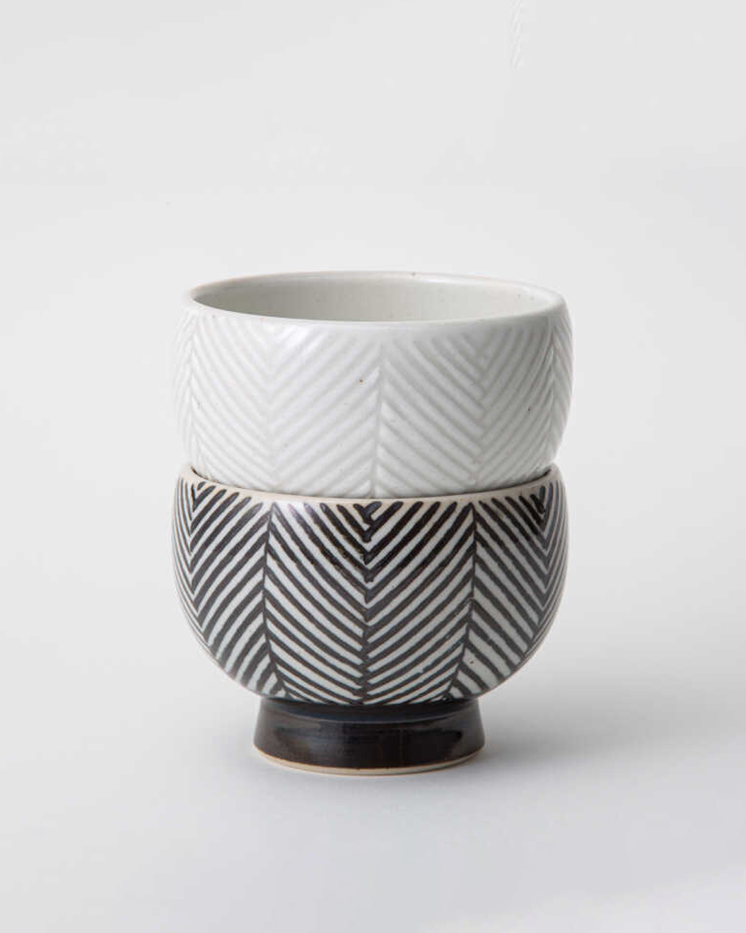 波佐見燒 ORIME 高台圓碗 人字紋(一對)｜aiyu