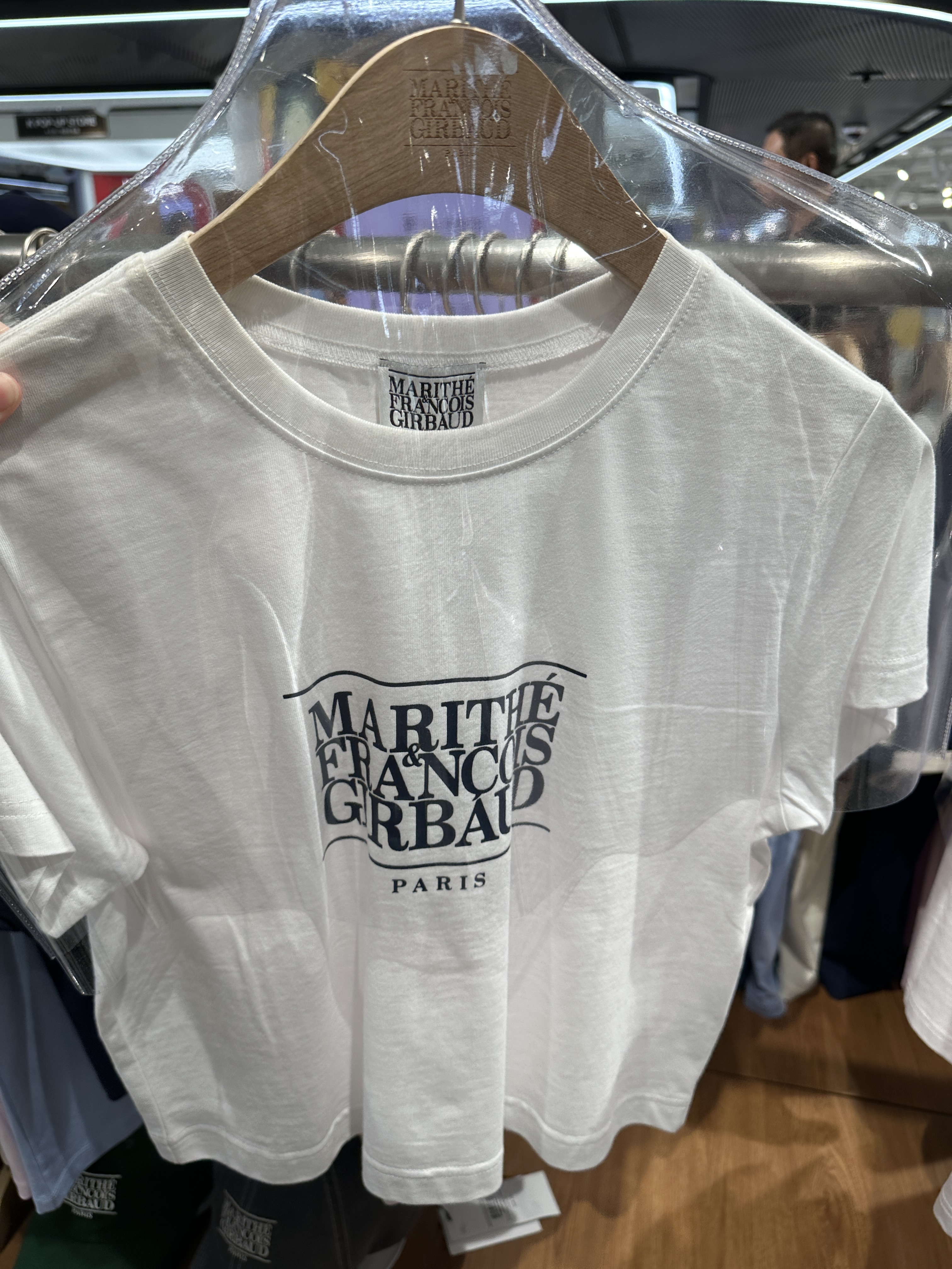 【現貨零碼折扣】Marithe Francois Girbaud W CLASSIC LOGO CROP TEE MFG 女款短版大logo短Ｔ 1MG24CTS105