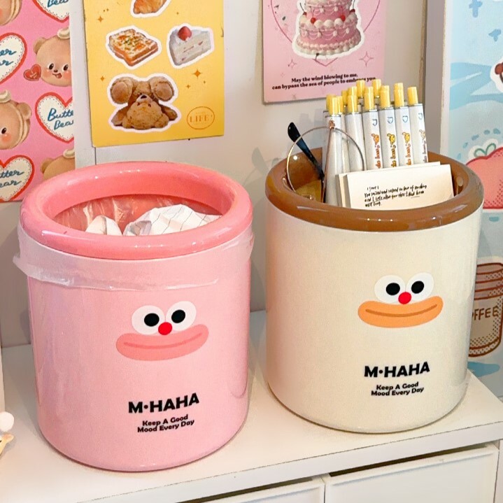 《4815》可愛大眼香腸嘴圓筒桌面垃圾桶