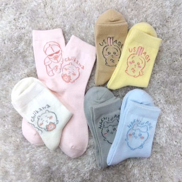 KTQ STORE ‧ 日本 Chiikawa 吉伊卡哇 新品 襪子 一組兩雙 921206