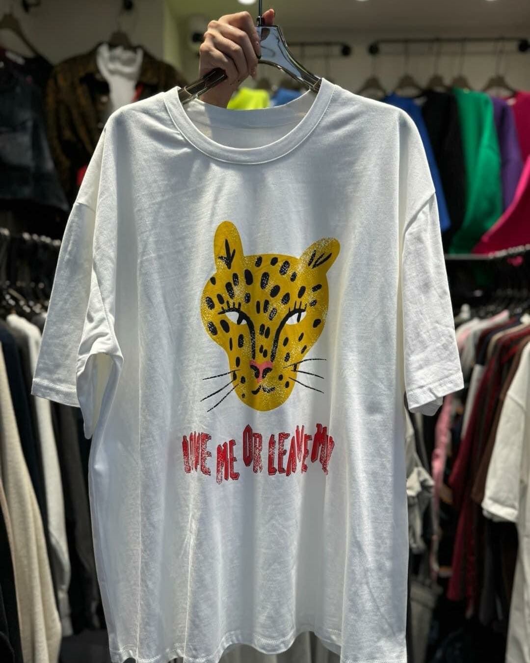 【時髦穿搭必備的豹女郎造型tee】( 現貨 )