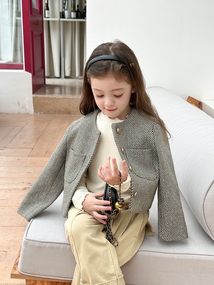 氣質單排金扣外套