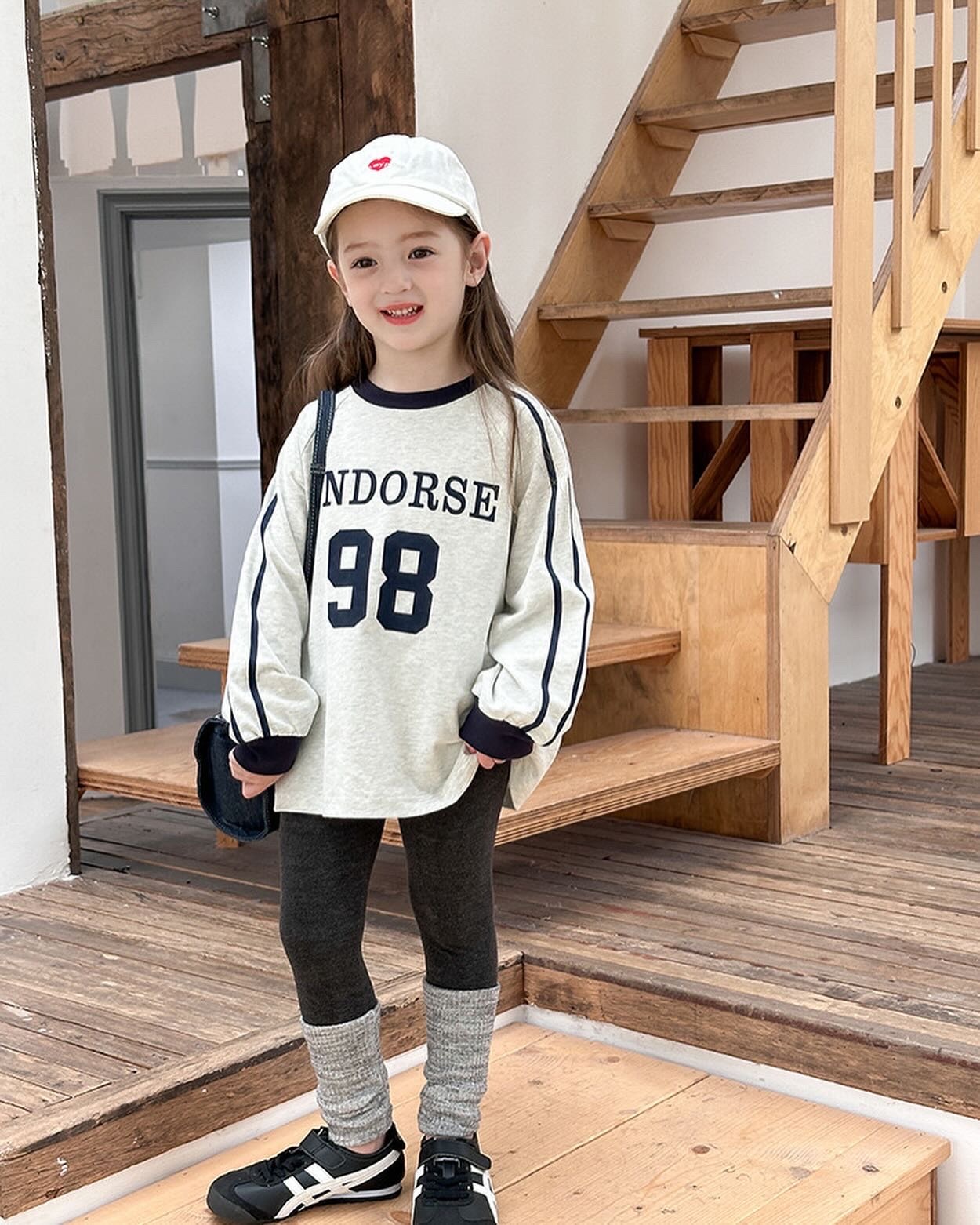 時髦感內搭褲拼接堆堆襪