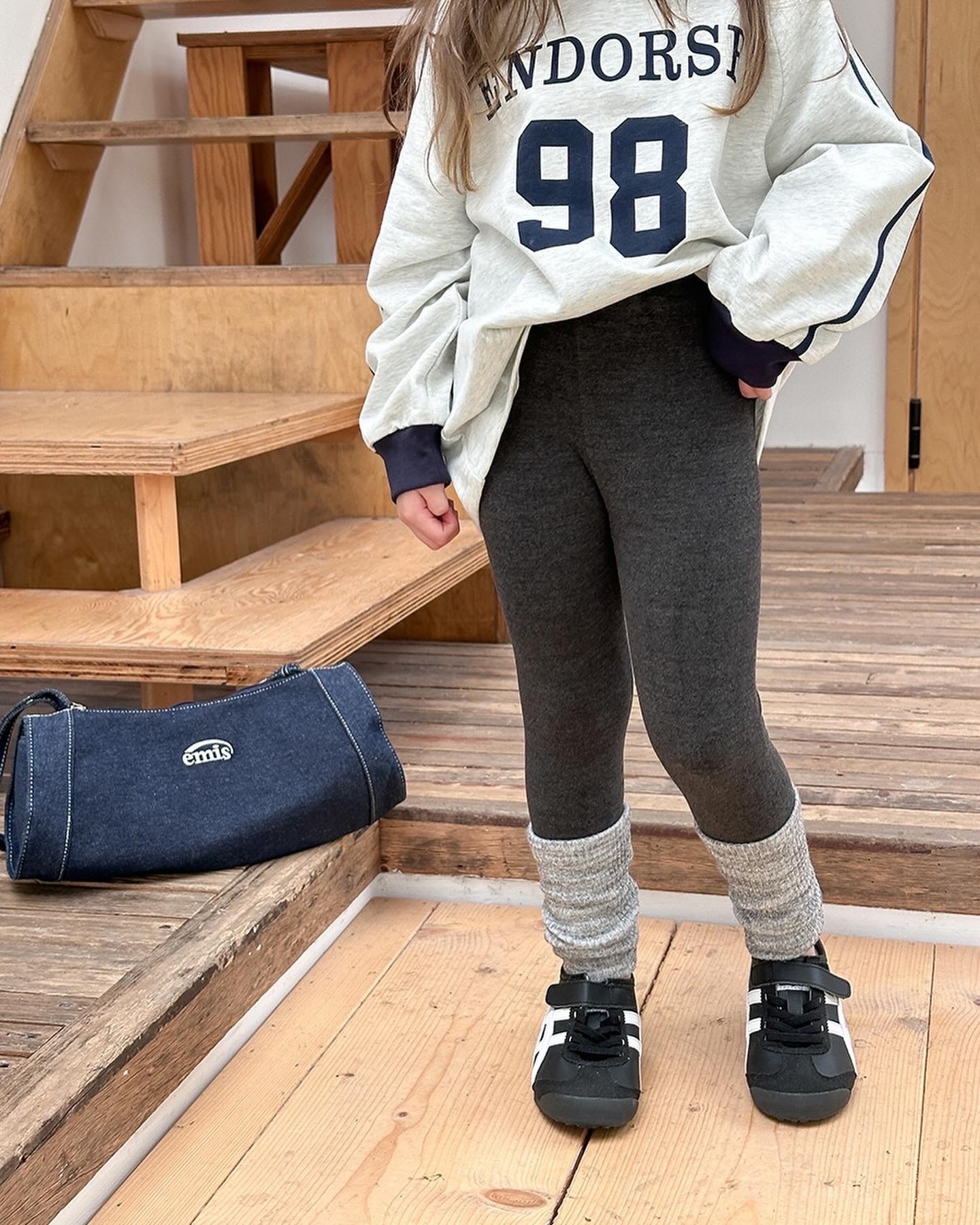 時髦感內搭褲拼接堆堆襪