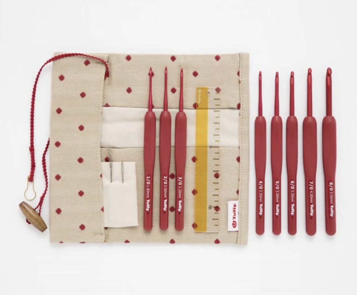 Tulip Emito red set