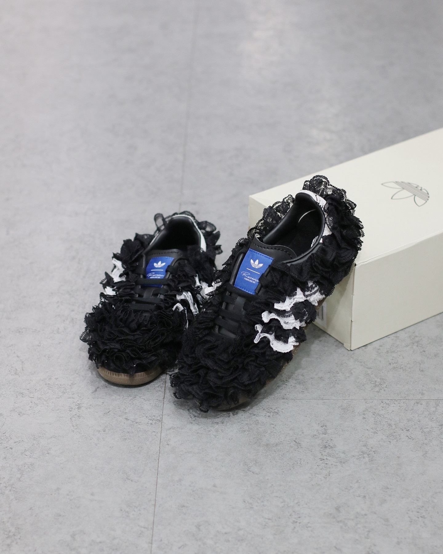 ADIDAS Samba OG x Caroline Hu CLOT Blue Lace Upper BLACK  JS2778