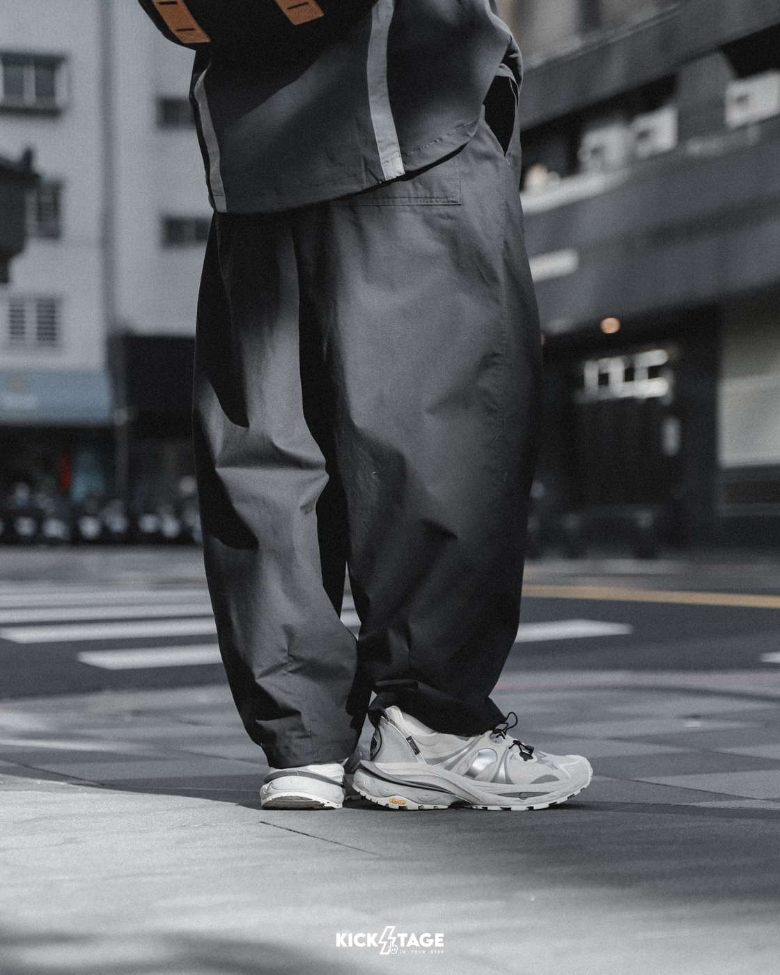 ★★Nike★★ Club Balloon Pants M Black HJ1974010 HJ1974-010 Nike Club Men's Balloon Trousers. Nike ID