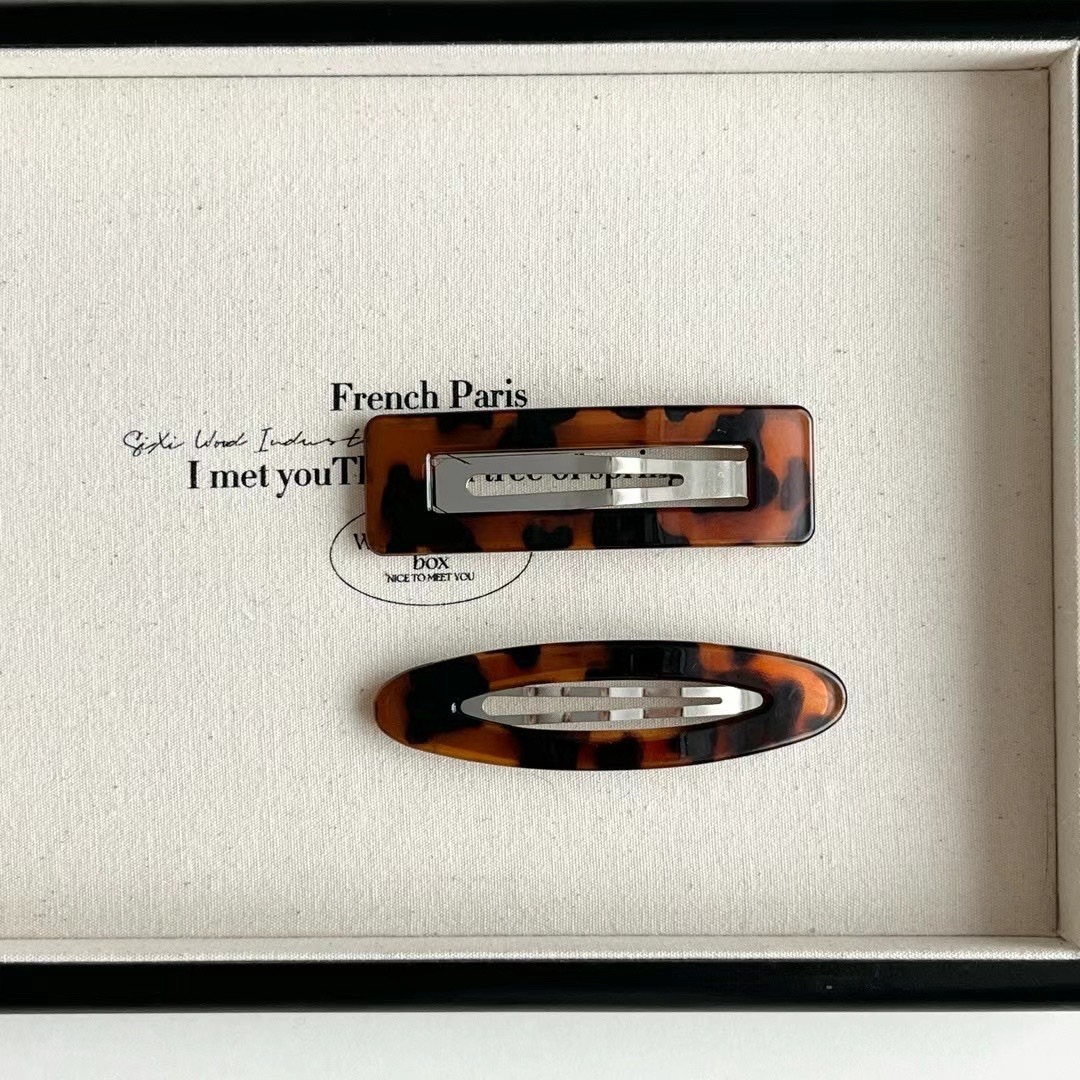 A款豹紋髮夾set  (一組有兩個)