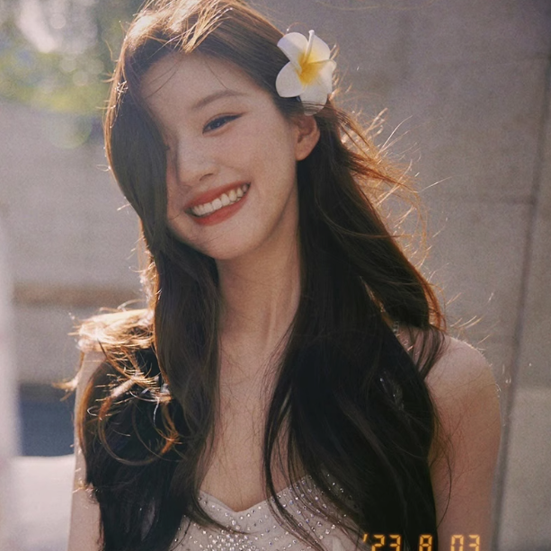 [2 FOR RM10] Fresh Vacation Style Frangipani Large Hair Clip