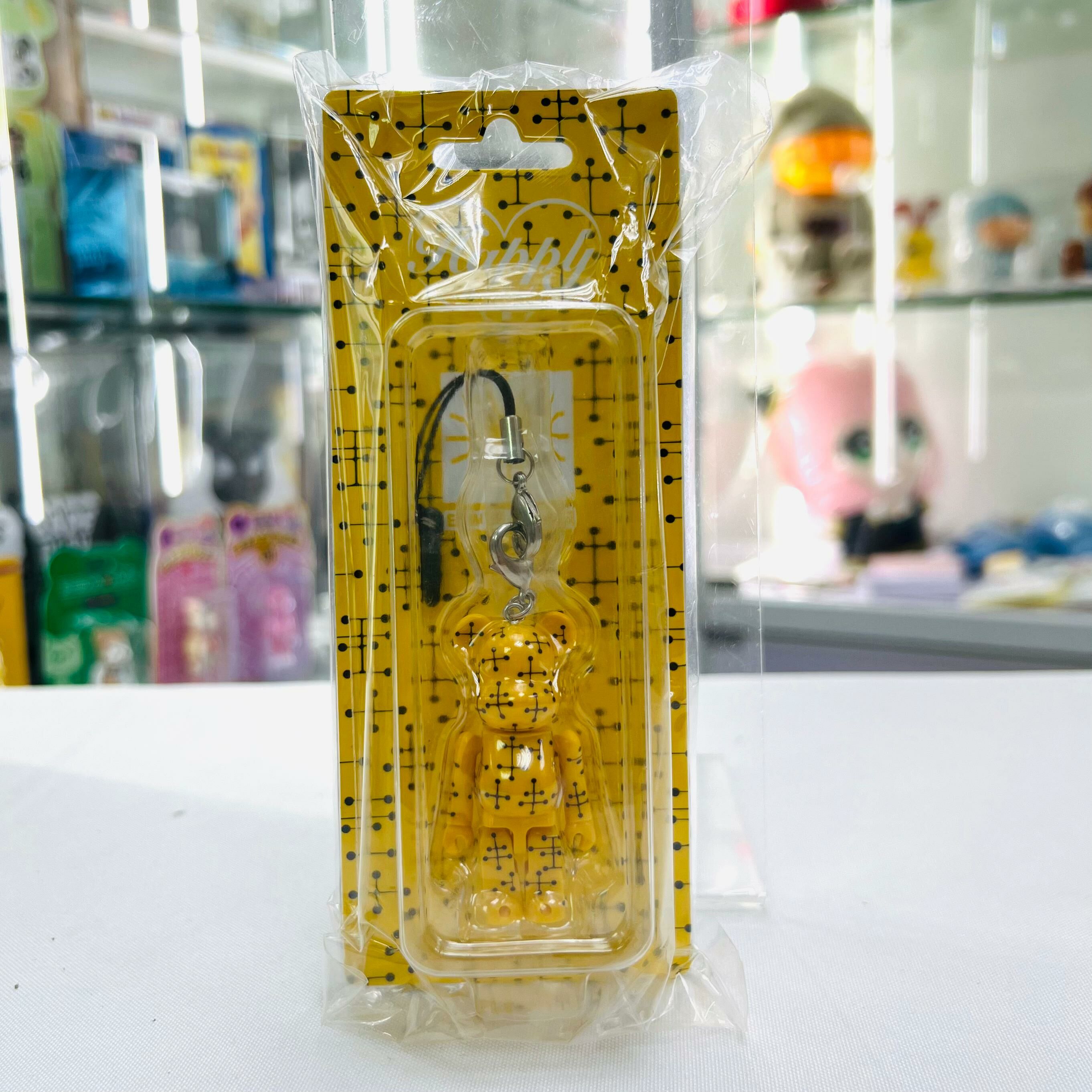 70% Happy BE@RBRICK No.000hbEAMES  YELLOW