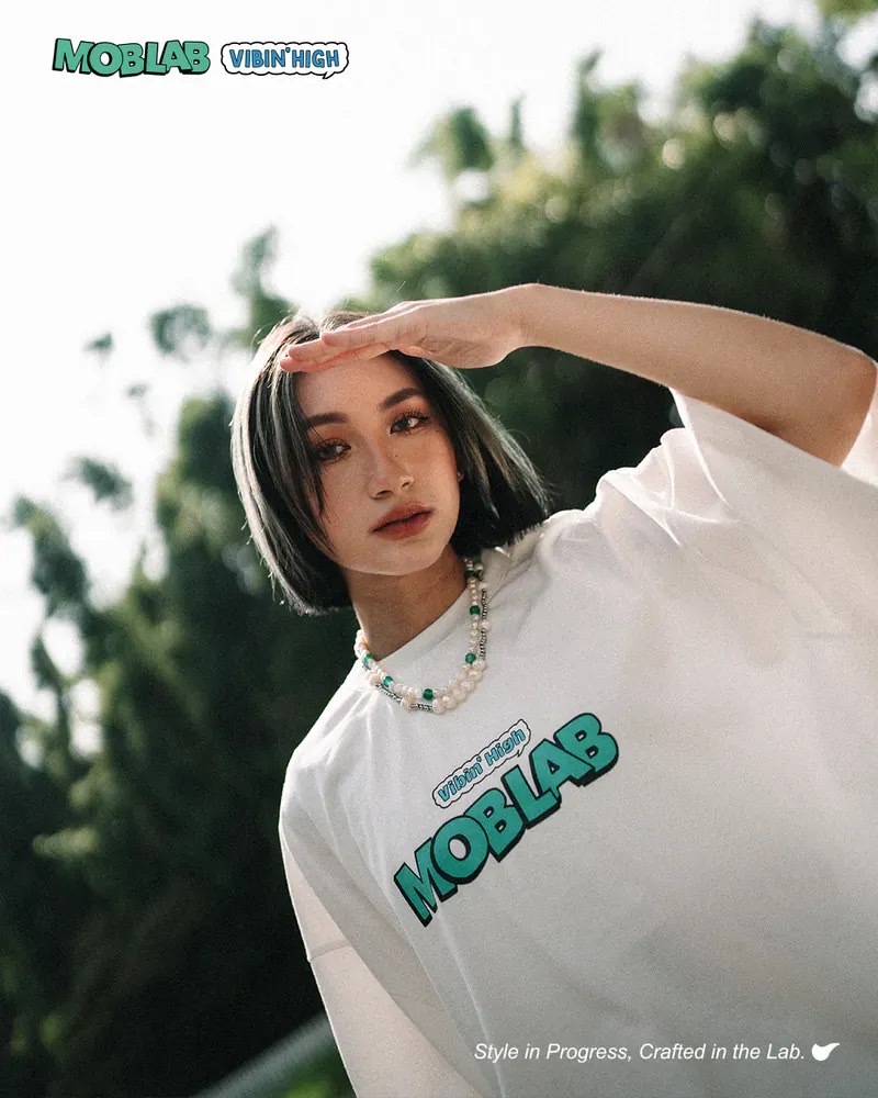 #現貨 MOBLAB VIBIN' HIGH HAND DRAWING LOGO T-SHIRT 美式印花短袖 2色