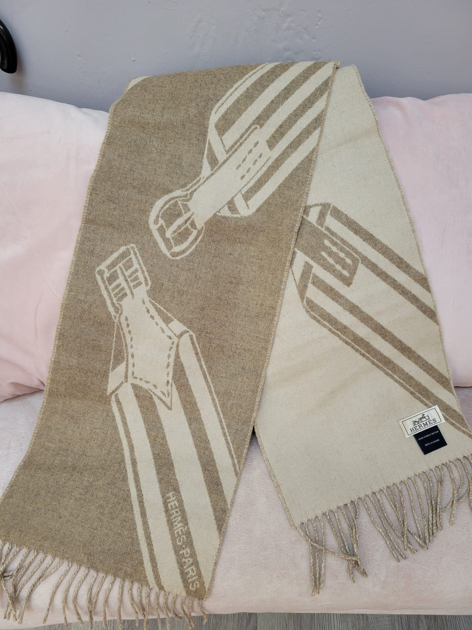 Hermes Sangles en Zig Zag muffler Marron Glacé / Craie (BEIGE)卡其 頸巾圍巾