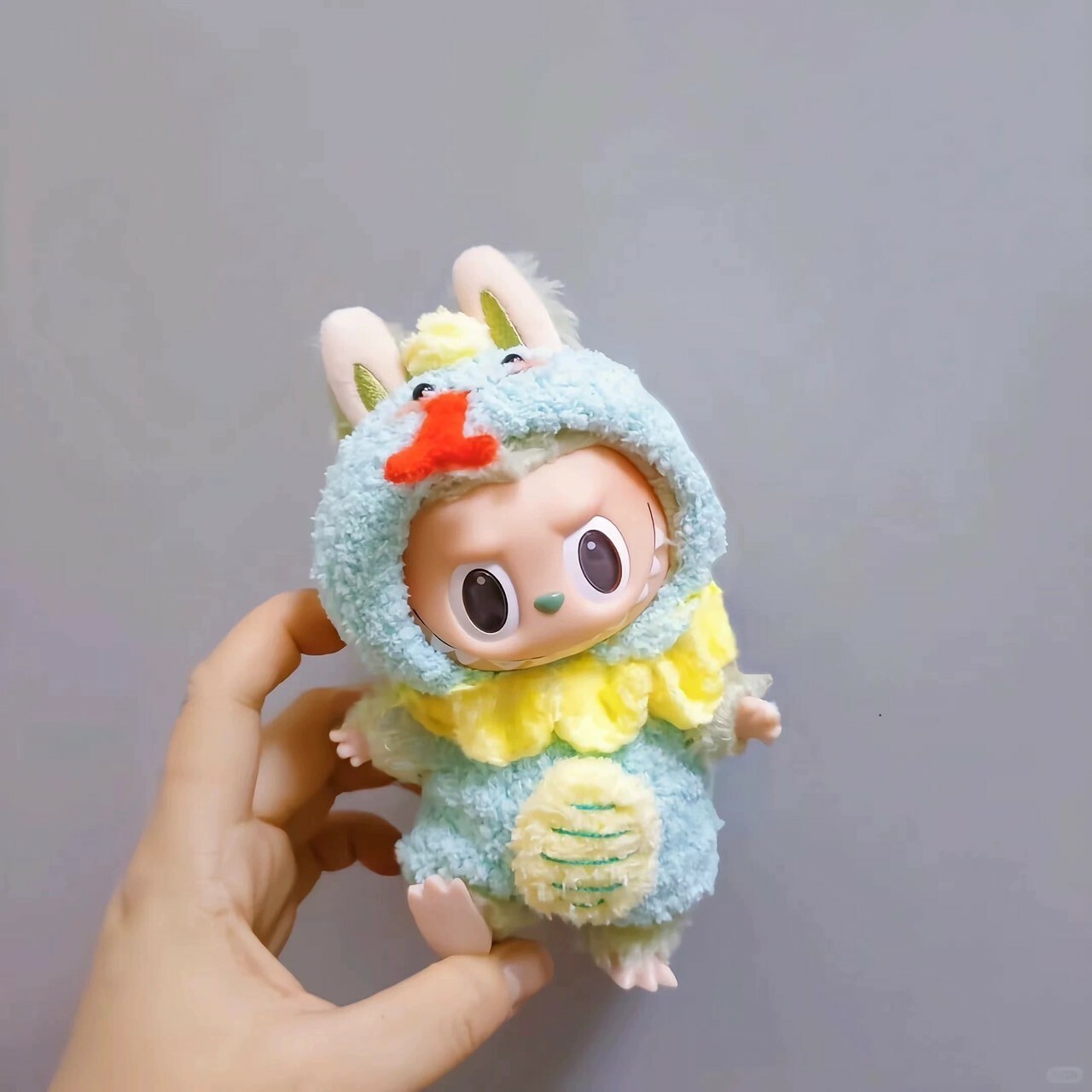 拉布布 LABUBU 心動馬卡龍 吊飾專用服裝 小蛇套裝 (無附吊飾)