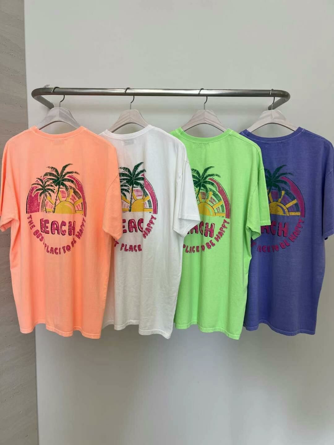 英文字圖案短袖Tee KKUKKU-016T