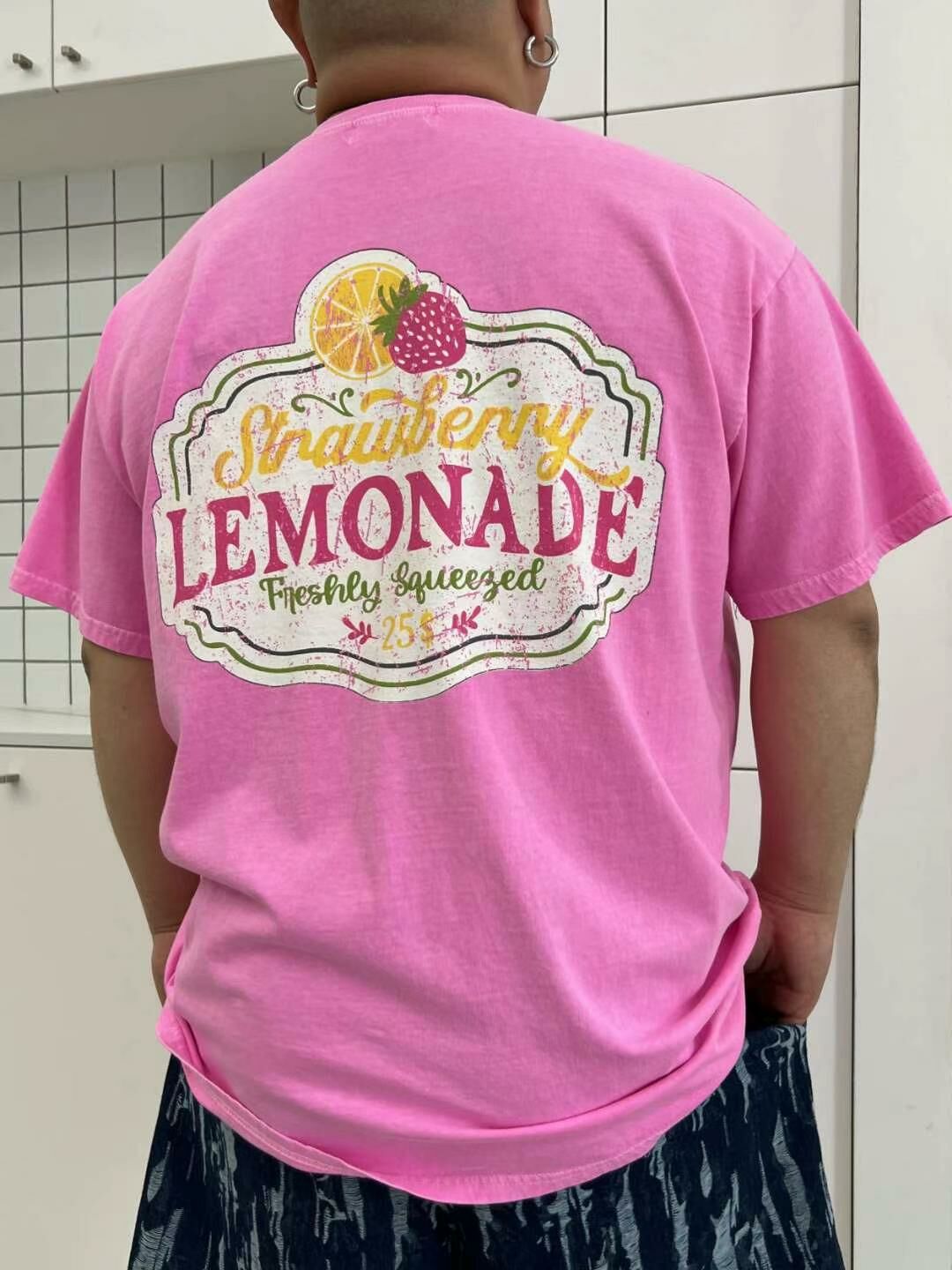 英文字圖案短袖Tee KKUKKU-017T