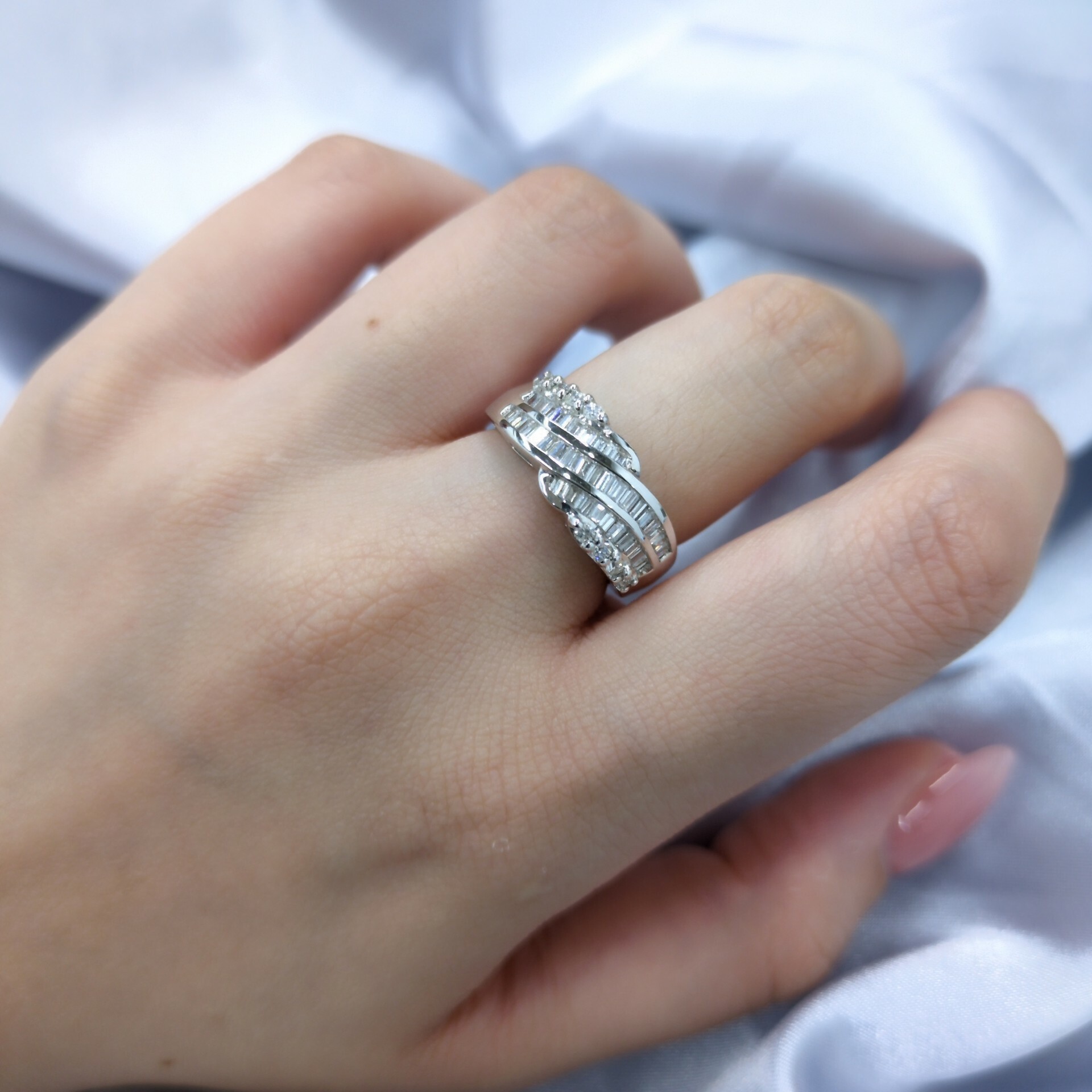 18K White Gold 0.56ct Diamond Ring