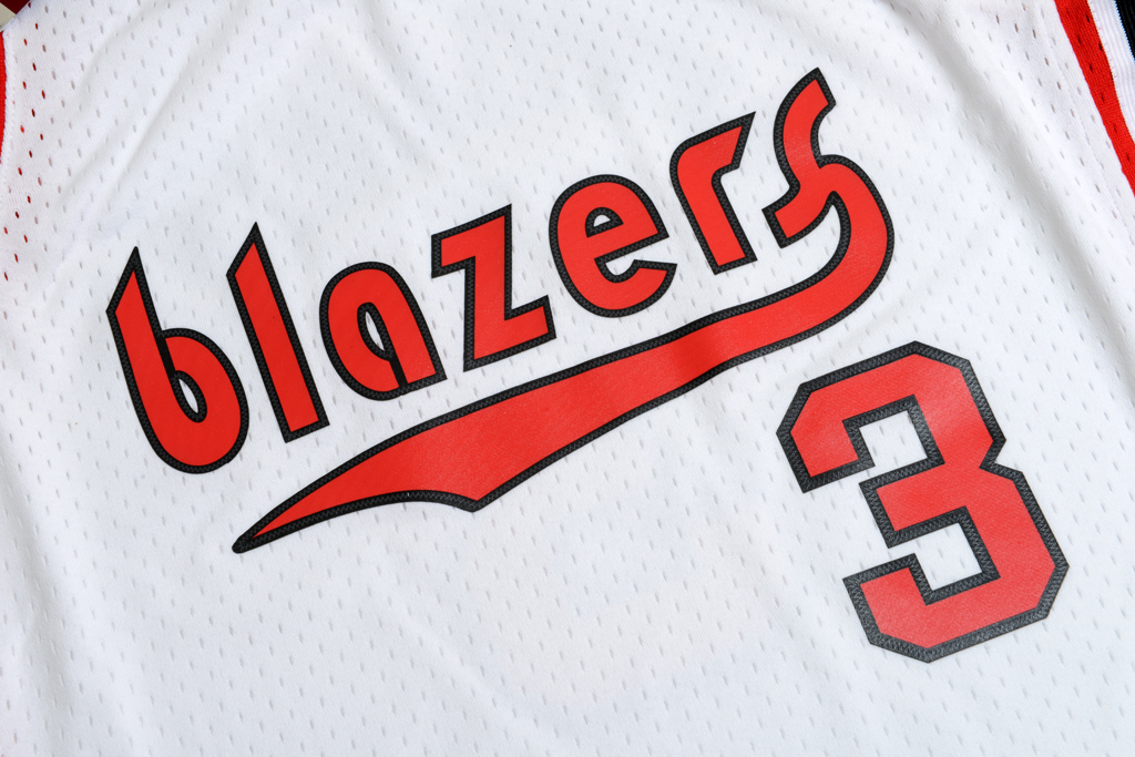 Mitchell & Ness 波特蘭拓荒者隊 Damon Stoudamire 2004-2005 復刻 Swingman 球衣