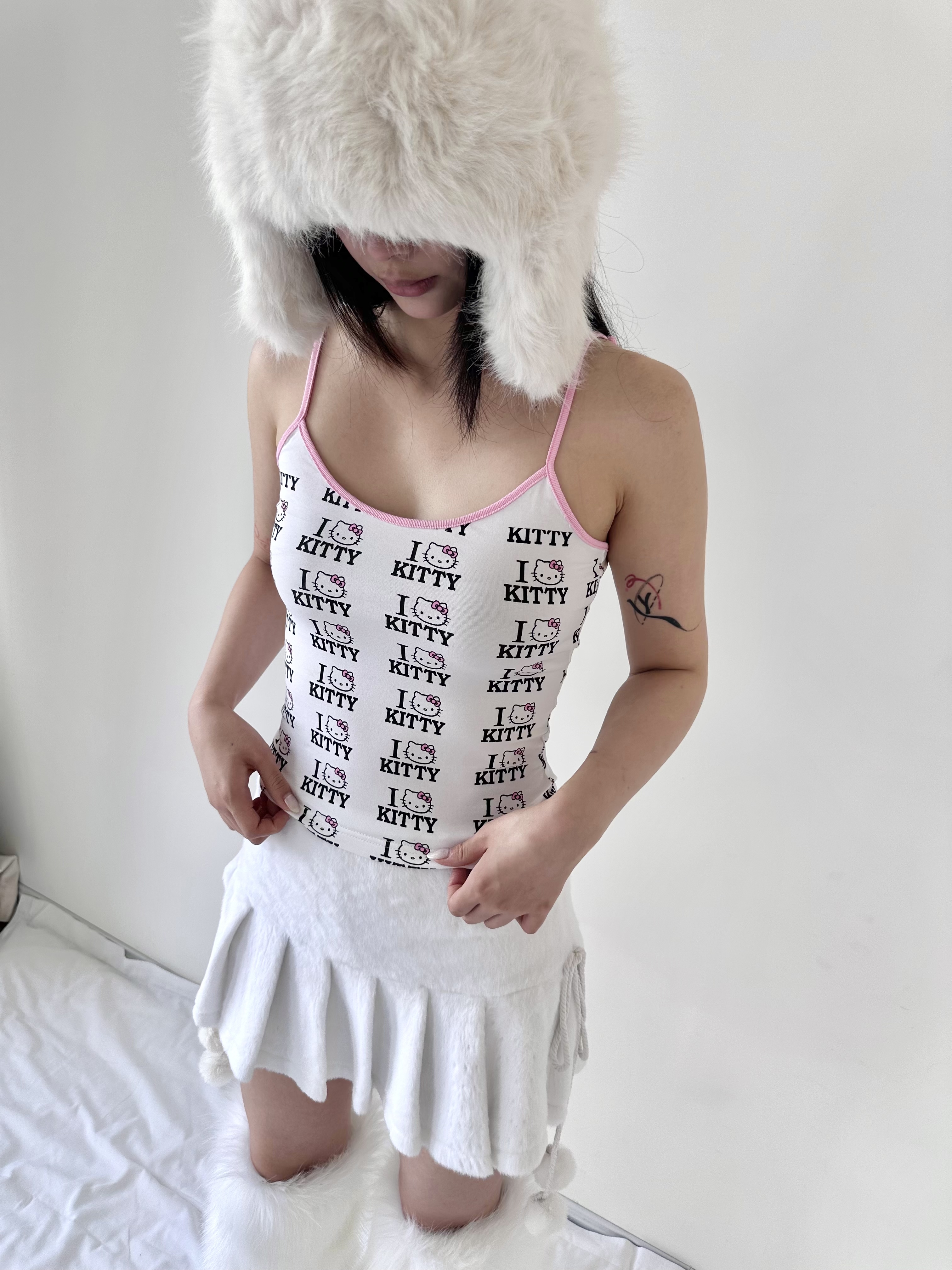 ArtByTastybabe 我愛KITTY 可愛辣妹款 修身細肩背心