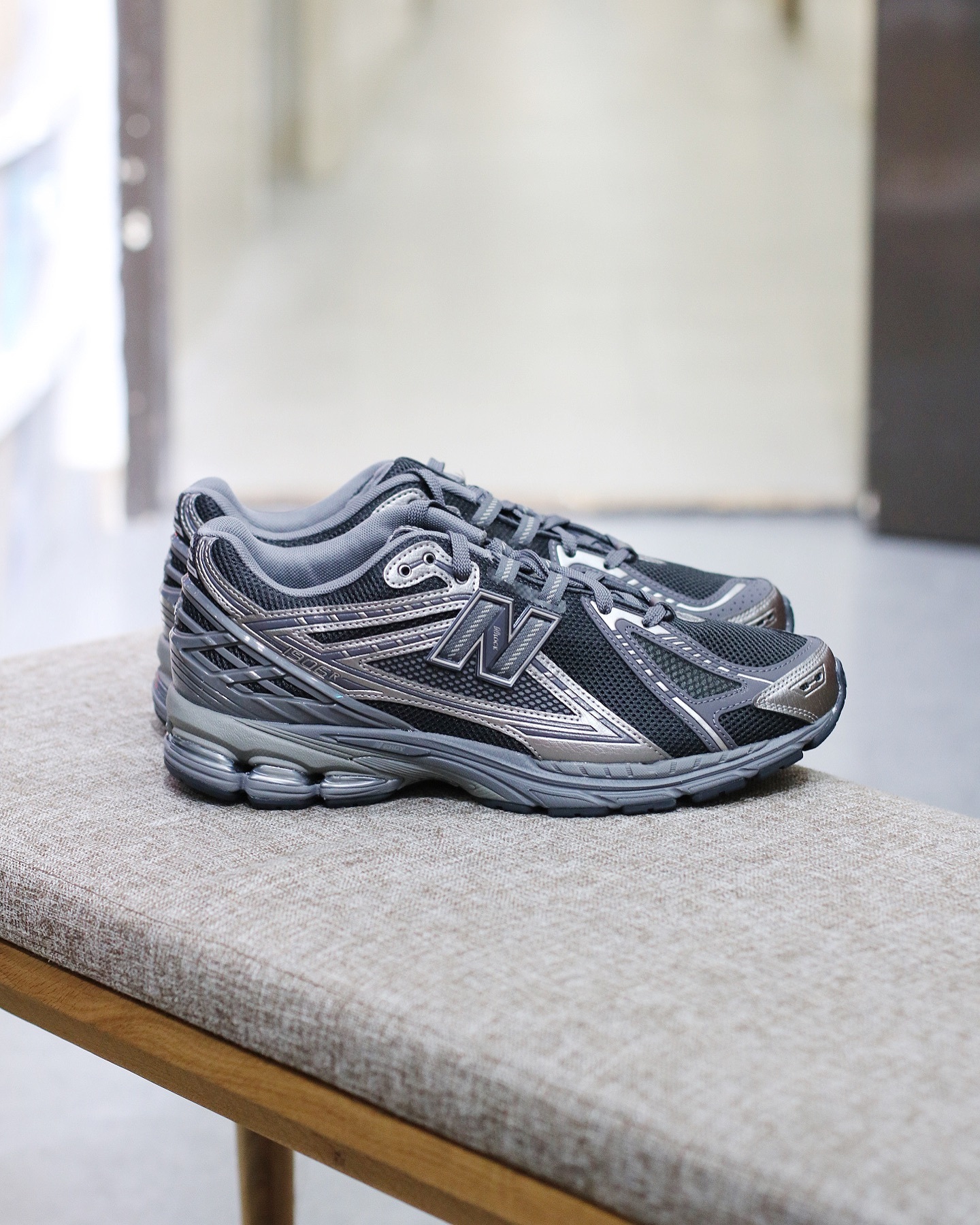 New Balance 1906 M1906RES 深灰銀