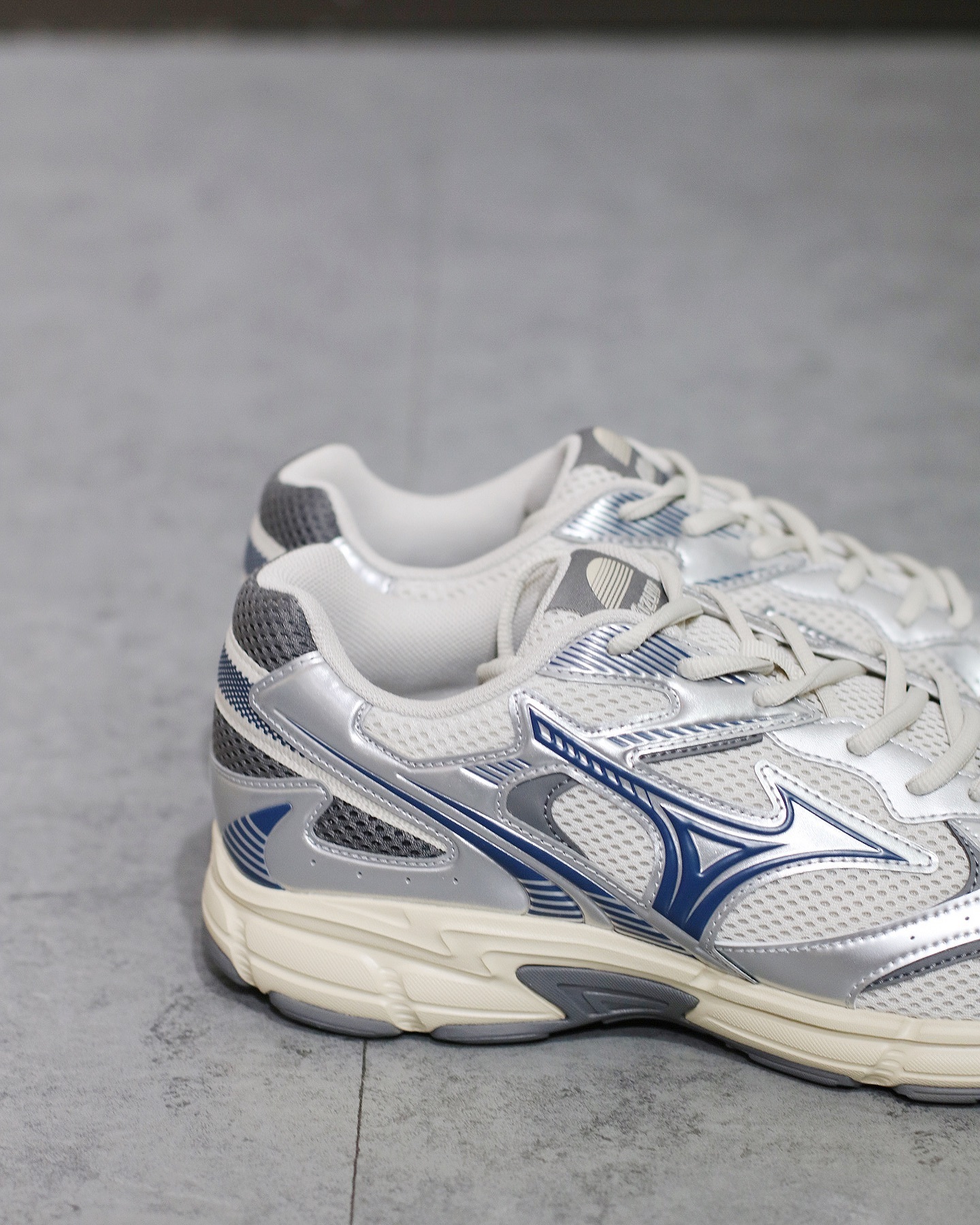 Mizuno Cyclone Speed 2K Silver Blue銀灰藍色