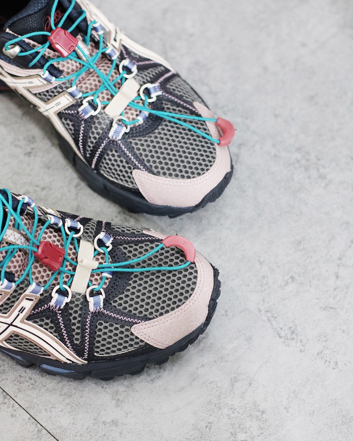 Asics Gel-Kahana 8 FL 山系配色