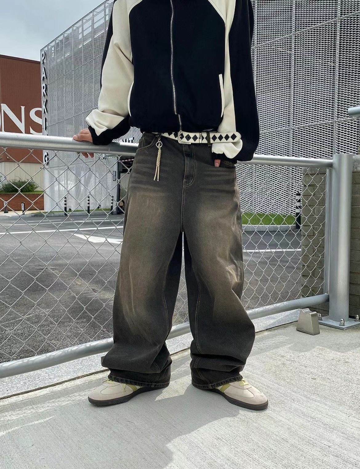 【HERETICS STUDIO 】韓國 고품질 泥黃 泥土 做舊 水洗 寬鬆 牛仔 長褲