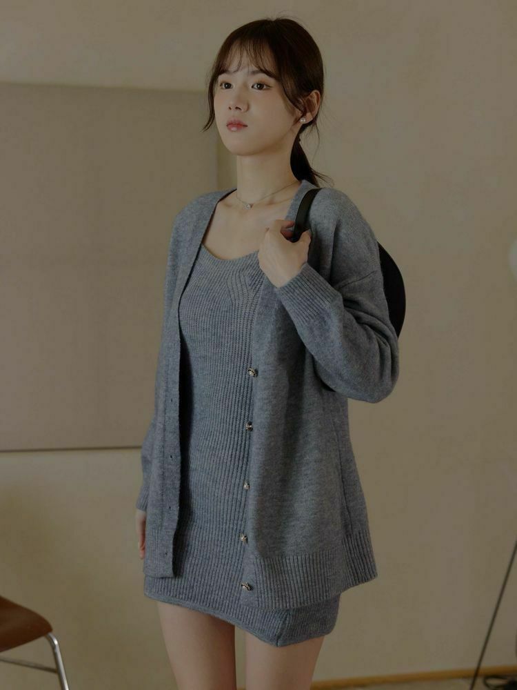 兩件式 寬肩帶針織短洋套裝