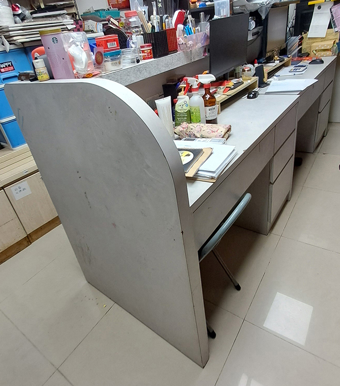 二手辦公桌櫃台{自取}【十方】153725