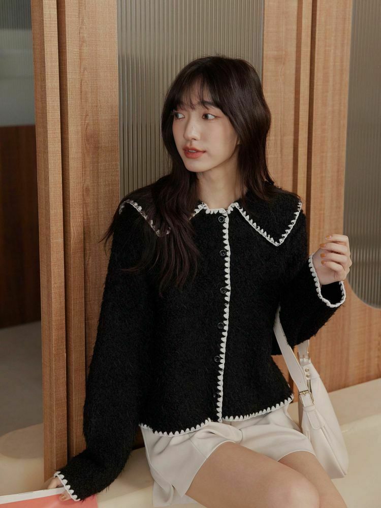 大翻領滾邊排釦上衣