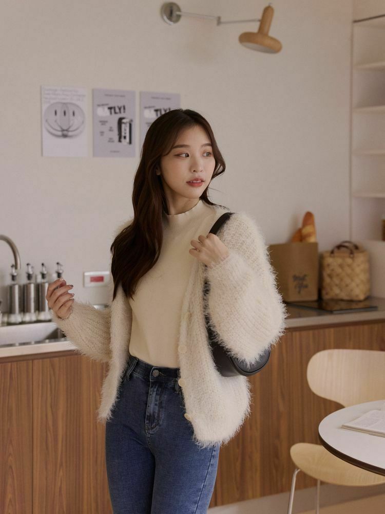 毛茸茸粗鉤織外套