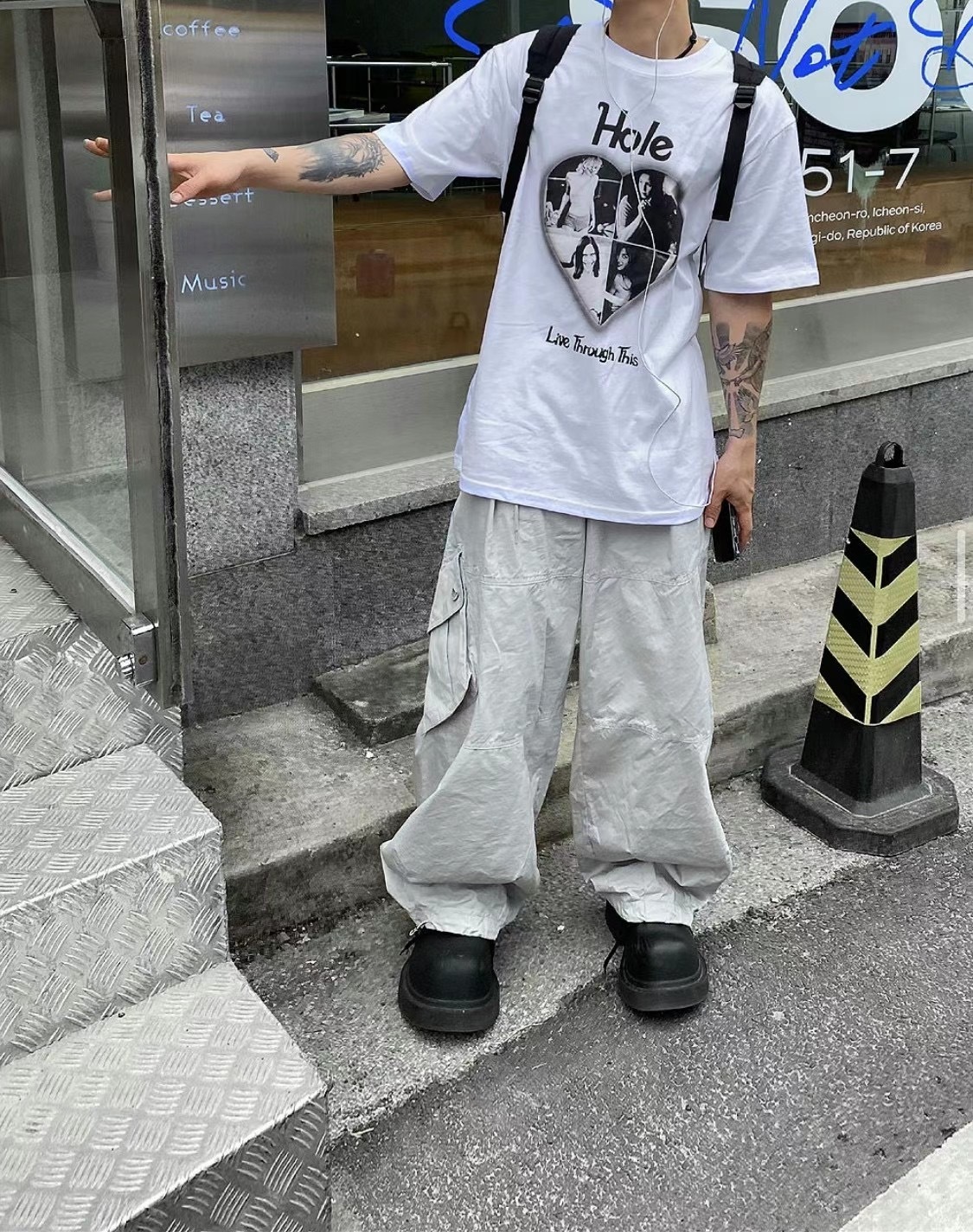 【HERETICS STUDIO 】韓國 고품질 素面 大口袋 單邊 尼龍 抽繩 寬鬆 下身 長褲