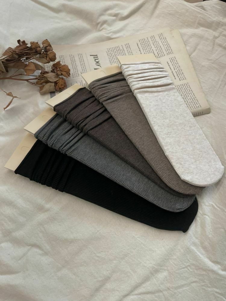 直紋百搭堆堆襪