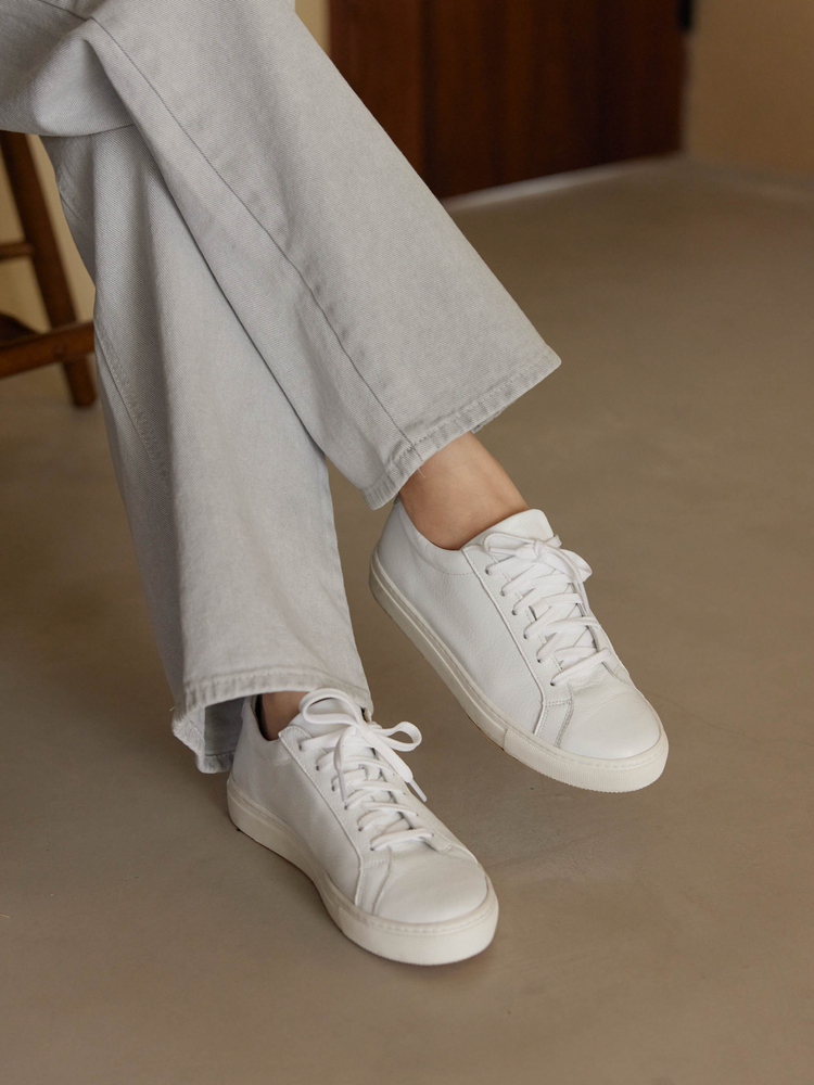 超舒適 軟底真皮小白鞋