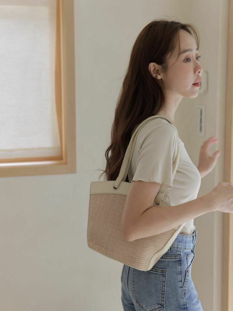 質感皮革拼接編織子母包