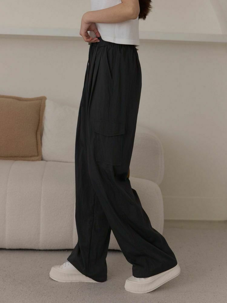 輕薄尼龍綁帶工裝褲