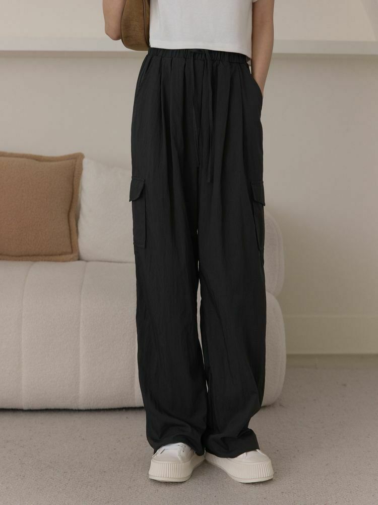 輕薄尼龍綁帶工裝褲