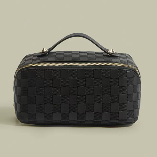 Hot push large-capacity portable waterproof toiletry bag (black size: 25cm*12cm*12cm)