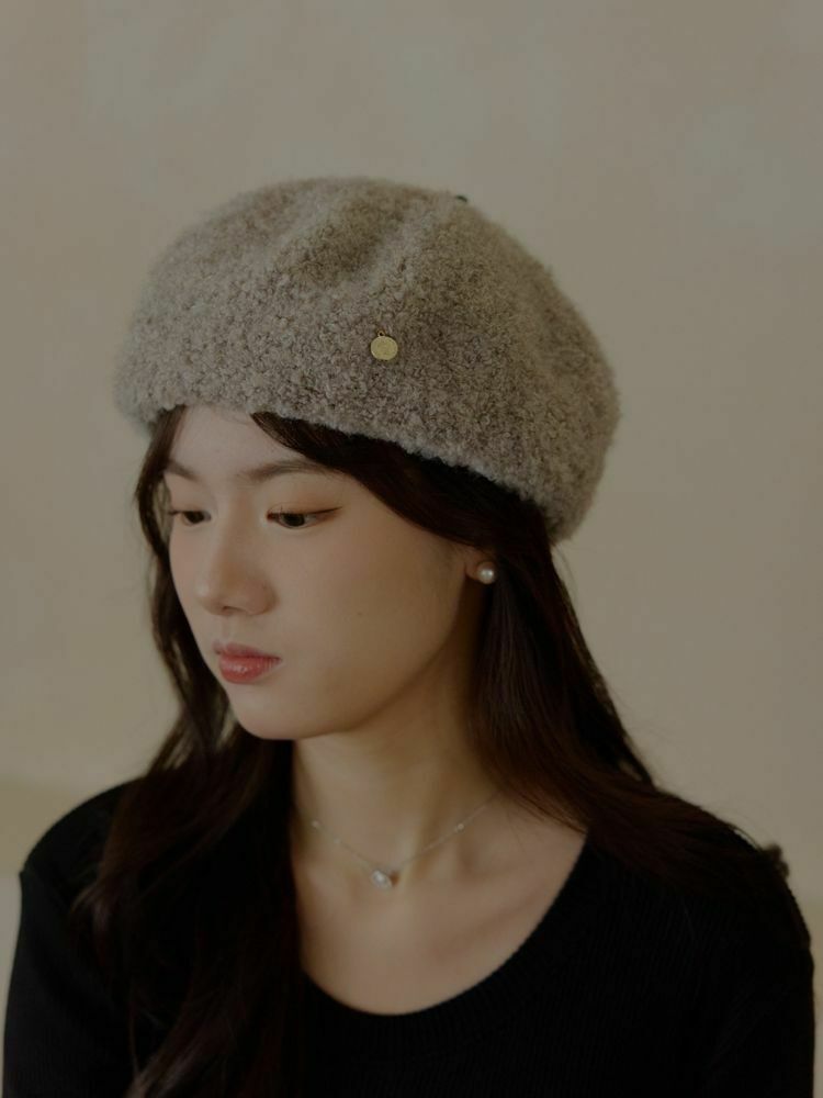 小金釦QQ羊毛貝蕾帽
