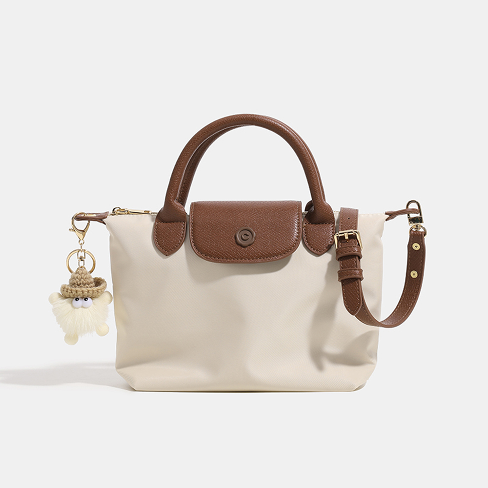 【CHASENG & KEITH】C&K0830 黑/米白 尼龍 水餃包(附肩帶/吊飾/附防塵袋)