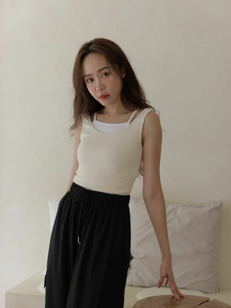 假兩件配色彈性削肩背心