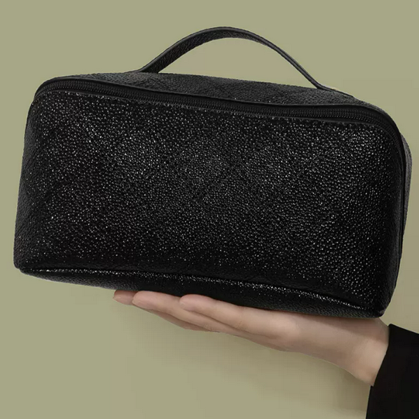 Hot push retro caviar pillow travel cosmetic bag (black size: 25cm*12cm*12cm)