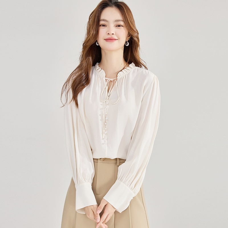 珍珠排釦雪紡上衣 米白