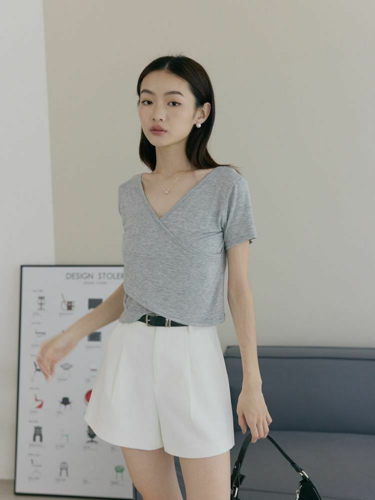 零著感前交叉短Ｔ